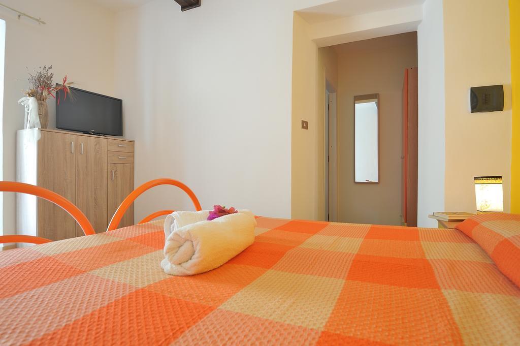 באוני B&B Issicoro מראה חיצוני תמונה