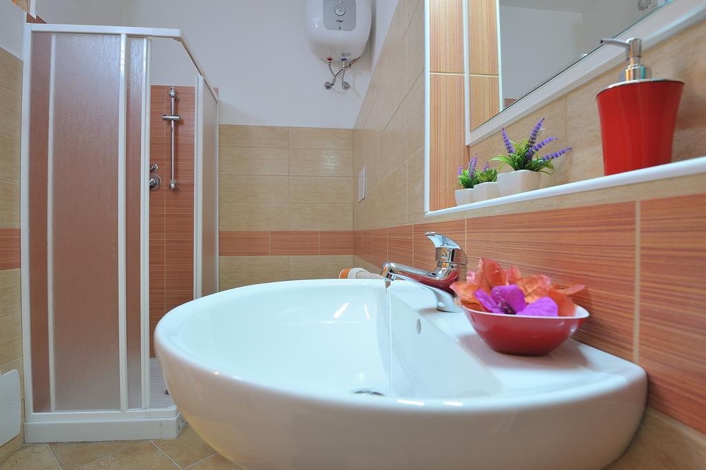 באוני B&B Issicoro מראה חיצוני תמונה