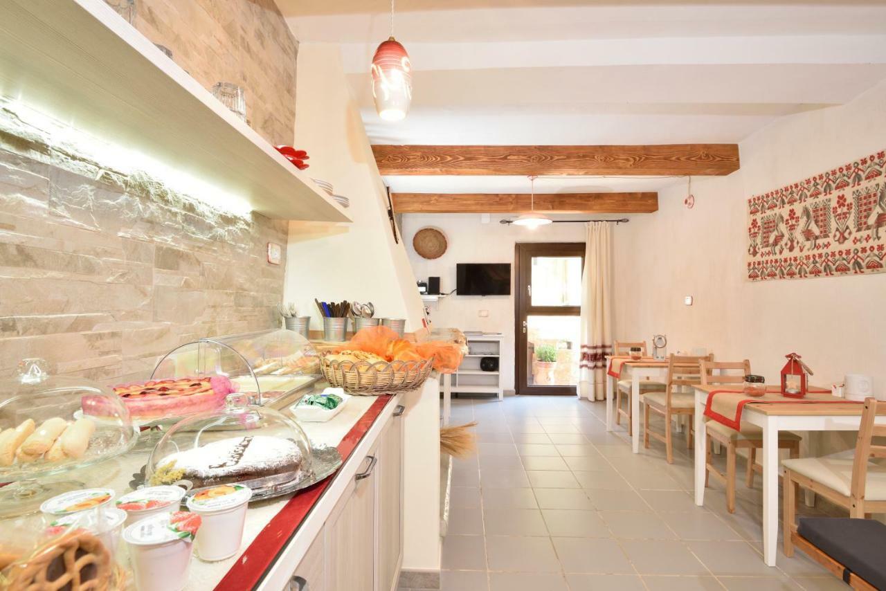 באוני B&B Issicoro מראה חיצוני תמונה