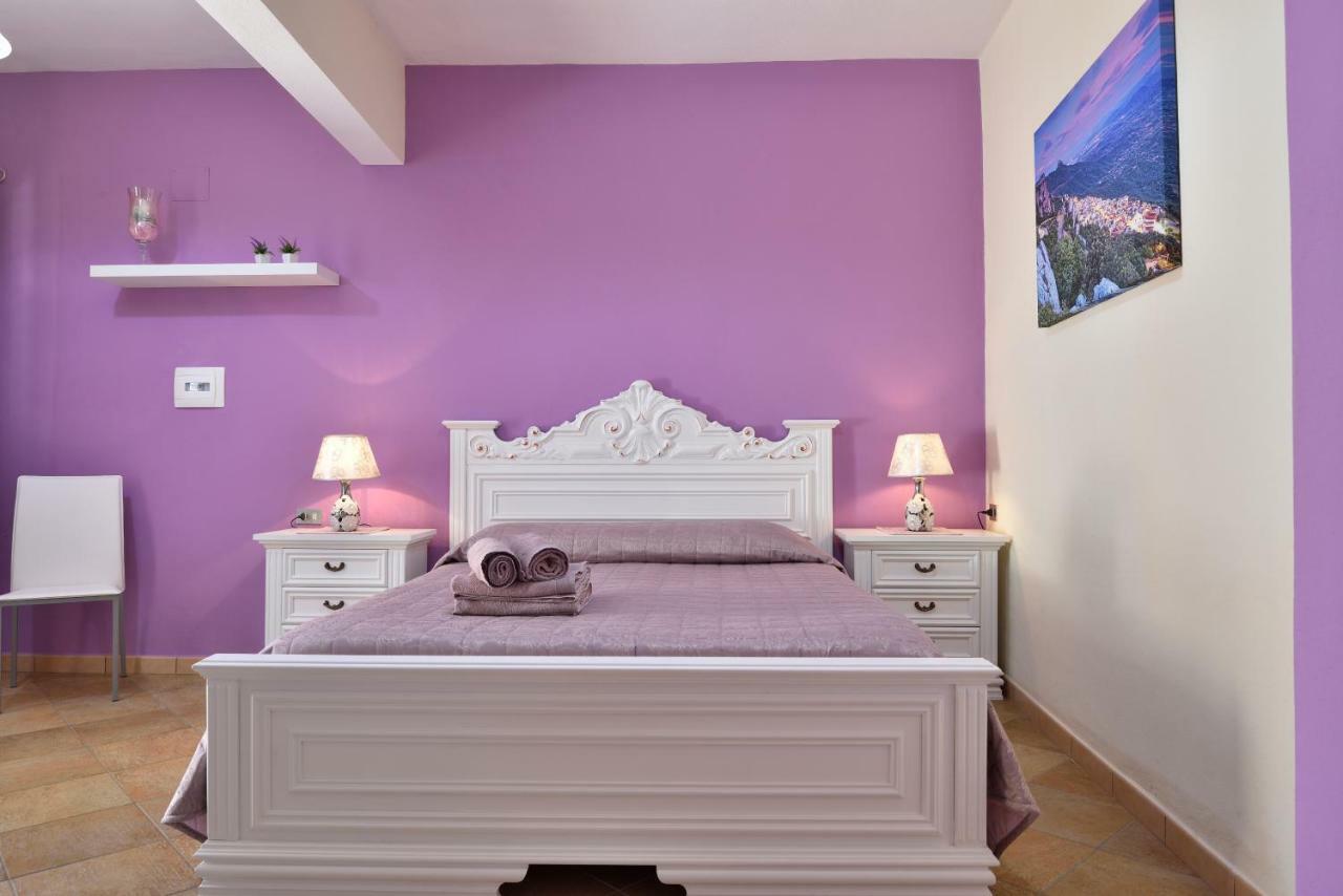באוני B&B Issicoro מראה חיצוני תמונה